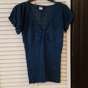 Venus part lace top